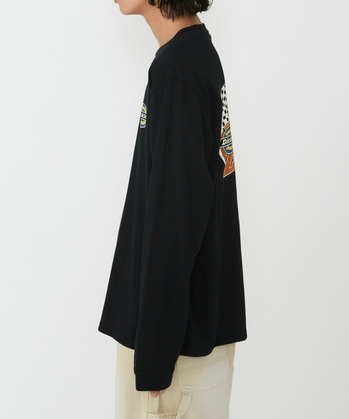 Dickies(ディッキーズ)の「Dickies/ディッキーズ ナッシュポートロングスリーブTシャツ 長袖/バックプリントTシャツ/ロゴT(Tシャツ/カットソー・メンズ・ホワイト/ブラック・X-LARGE/MEDIUM/LARGE)」の6枚目の写真