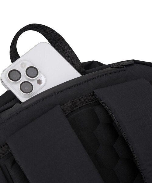 WEXLEY(ウェクスレイ)の「【WEXLEY/ウェクスレイ】STBP600 STEM V2 CRINKLE NYLON BLACK(バックパック/リュック・メンズ・ブラック・FREE)」の5枚目の写真
