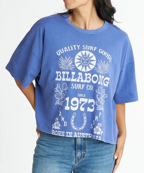 BILLABONG(ビラボン)の「BILLABONG/ビラボン 半袖 クロップドTシャツ SUN ECHOES WL CROPPED COOL DRY TEE BG01C209(Tシャツ/カットソー・レディース・ホワイト/スミクロ/ブルー・M)」の1枚目の写真