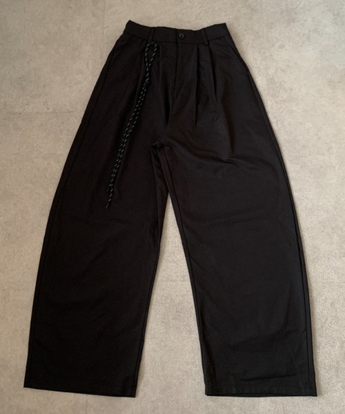 link lot（リンクロット）の「【2点セット】チャーム付きバックゴムタックワイドスラックス（スラックス・メンズ・ベージュ/ブラック・M/L）」の16枚目の写真