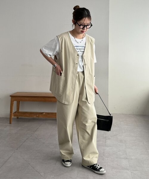 DISCOAT(ディスコート)の「【Enlude】カットバックサテンバレルイージーパンツ《ユニセックス》(その他パンツ・レディース・ベージュ/カーキ・LARGE/MEDIUM)」の20枚目の写真