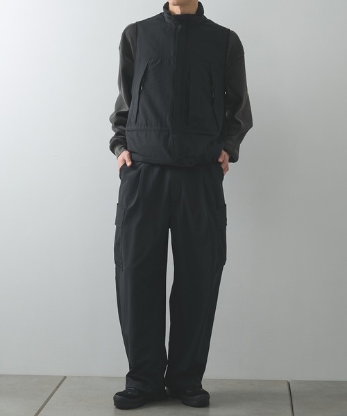 Product Twelve(プロダクトトゥエルブ)の「【Product Twelve/プロダクトトゥエルブ】All Weather Vest(ベスト・メンズ・ブラウン/ブラック・2)」の3枚目の写真