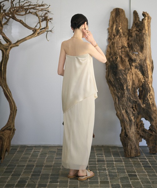 LAULEN(ローレン)の「satin drape bare top blouse /サテンドレープベアトップブラウス(シャツ/ブラウス・レディース・アイボリー/ブラック/ブラウン・FREE)」の20枚目の写真