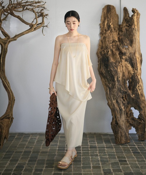 LAULEN(ローレン)の「satin drape bare top blouse /サテンドレープベアトップブラウス(シャツ/ブラウス・レディース・アイボリー/ブラック/ブラウン・FREE)」の22枚目の写真