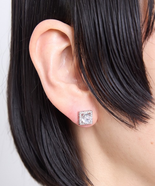 SHIZUTA(シズタ)の「SZT:5daysピアス Monday to Friday 5個セットピアス BOX付(ピアス(両耳用)・レディース・シルバー・FREE)」の5枚目の写真