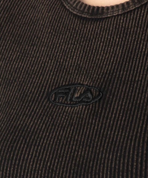 FILA(フィラ)の「FILA PIGMENT RIB S/S TEE(フィラ ピグメント リブ ショートスリーブ Tシャツ)(Tシャツ/カットソー・レディース・ブラック・MEDIUM/LARGE)」の4枚目の写真