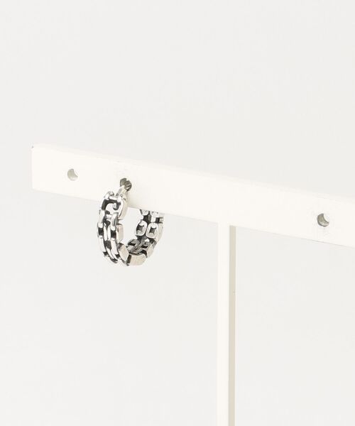 tunee(チュニー)の「ダブルチェーンリングペアピアス/片耳用/ユニセックス(T3)(ピアス(片耳用)・レディース・シルバー・FREE)」の2枚目の写真