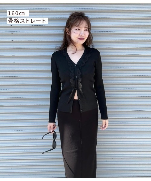 PEACH JOHN(ピーチジョン)の「レース付きラメリブニットカーディガン(カーディガン/ボレロ・レディース・チャコール/ベージュ/ブルー・ONE SIZE)」の16枚目の写真