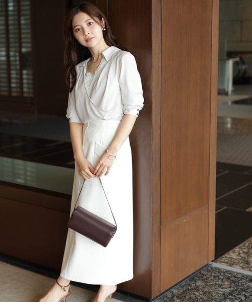 Apuweiser-riche（アプワイザーリッシェ）の「カシュクールレースキャミセット（Tシャツ/カットソー・レディース・グレイッシュベージュ/ライトブルー/ピンク・1/2）」の4枚目の写真