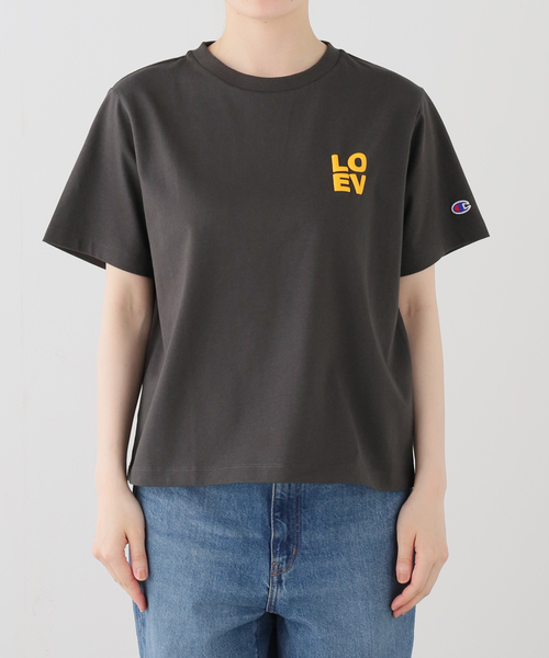 Champion（チャンピオン）の「Champion /チャンピオン SHORT SLEEVE T-SHIRT2（Tシャツ/カットソー・レディース・ホワイト/ブルー/ブラック・LARGE/MEDIUM）」の5枚目の写真