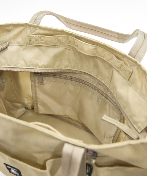 COBMASTER(コブマスター)の「Cobmaster × FREAK'S STORE/コブマスター × フリークスストア 別注4WAY DESERT TOTE(トートバッグ・レディース・ブラック・ONE SIZE)」の2枚目の写真