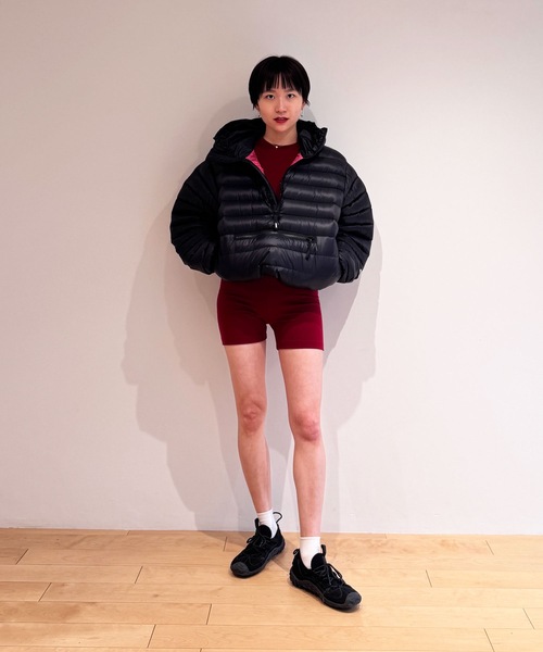 HOLIDAY(ホリデイ)の「WARM CREW-NECK TOPS ウォームクルーネックトップス(Tシャツ/カットソー・レディース・ベージュ/ブラック/ホワイト/レッド・ONE SIZE)」の6枚目の写真