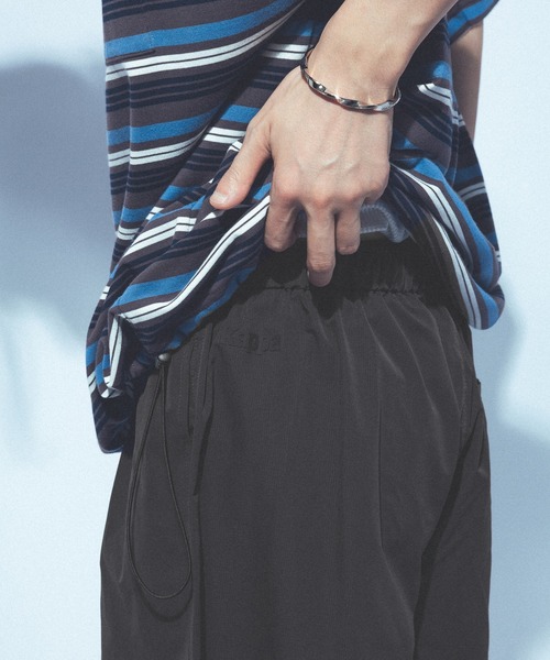 Kappa(カッパ)の「≪Kappa×and ST ウェルネスクラブ≫シンプルロゴショートパンツ(その他パンツ・レディース・チャコールグレー/ブラウン/ライトブルー/グリーン・LARGE/MEDIUM/SMALL)」の13枚目の写真