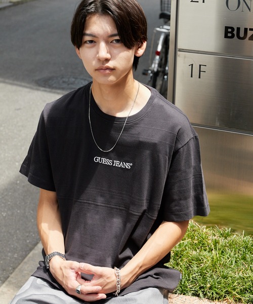 GUESS JEANS(ゲスジーンズ)の「GUESS JEANS/ゲスジーンズ GJ EG FIT JACQUARD Tシャツ 秋 秋服 2026年秋冬(Tシャツ/カットソー・メンズ・ホワイト/ブラック・M/L/XL)」の22枚目の写真