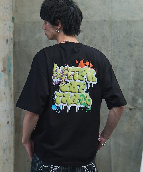 ILL'S(イルズ)の「スプラッシュ タギング グラフィック Tシャツ(Tシャツ/カットソー・メンズ・ブラック/ホワイト系その他/ホワイト/ブラック系その他/パープル/ブルー系その他・L/M)」の4枚目の写真