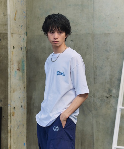 ILL'S(イルズ)の「スプラッシュ タギング グラフィック Tシャツ(Tシャツ/カットソー・メンズ・ブラック/ホワイト系その他/ホワイト/ブラック系その他/パープル/ブルー系その他・L/M)」の9枚目の写真