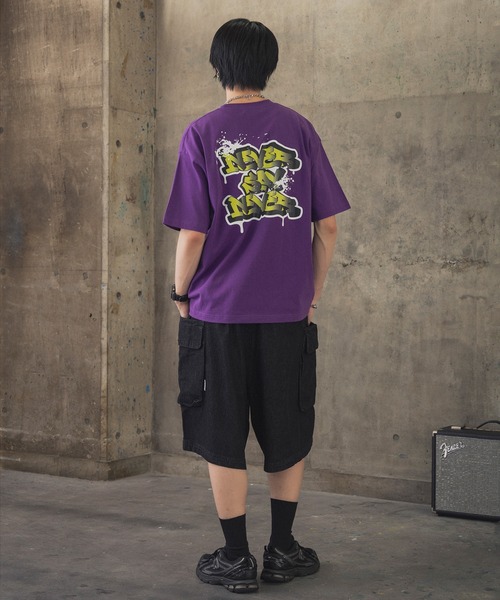 ILL'S(イルズ)の「スプラッシュ タギング グラフィック Tシャツ(Tシャツ/カットソー・メンズ・ブラック/ホワイト系その他/ホワイト/ブラック系その他/パープル/ブルー系その他・L/M)」の18枚目の写真