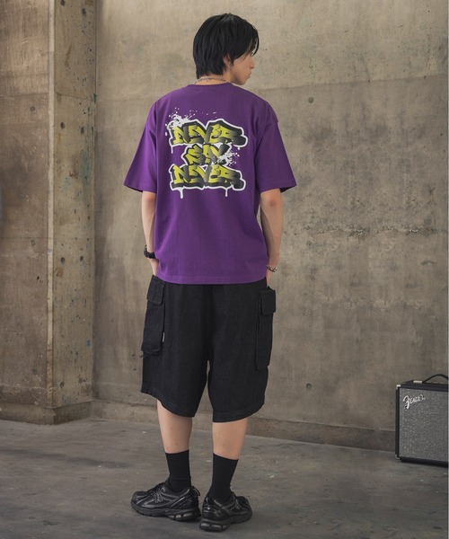 ILL'S(イルズ)の「スプラッシュ タギング グラフィック Tシャツ(Tシャツ/カットソー・メンズ・ブラック/ホワイト系その他/ホワイト/ブラック系その他/パープル/ブルー系その他・L/M)」の17枚目の写真