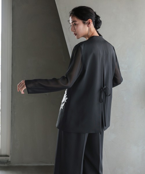 Callarus(カラルス)の「【オケージョン対応】アシメレースデザインジャケットオールインワンパンツセットアップドレス〔Callarus〕(パンツドレス・レディース・ブラック系/グレー系・LL/M/S/L)」の12枚目の写真