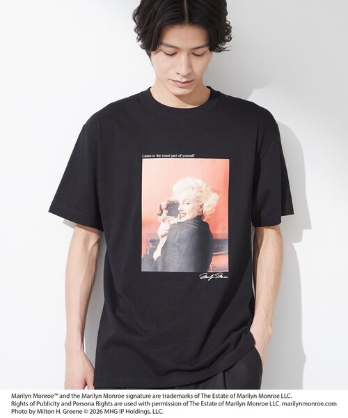 THE SHOP TK (ザ ショップ ティーケー )の「別注マリリン・モンロー / グラフィック半袖Tシャツ(Tシャツ/カットソー・メンズ・ブラック/オフホワイト/ブラック系/ホワイト系3・03/02/04)」の1枚目の写真
