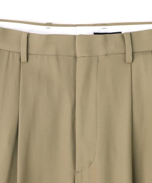 YLEVE(イレーヴ)の「YLEVE / HIGHTWISTED COTTON GABA TROUSERS(その他パンツ・メンズ・カーキ・3/4/5)」の5枚目の写真