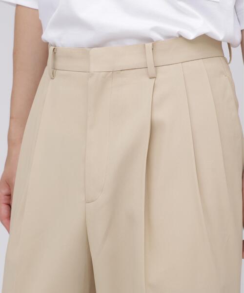 YLEVE(イレーヴ)の「YLEVE / HIGHTWISTED COTTON GABA TROUSERS(その他パンツ・メンズ・カーキ・3/4/5)」の14枚目の写真