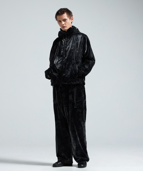 Y-3(ワイスリー)の「Y-3 MARBLE NYLON WINDBREAKER(ブルゾン・メンズ・ブラック・SMALL/MEDIUM/LARGE/X-LARGE/X-SMALL)」の4枚目の写真