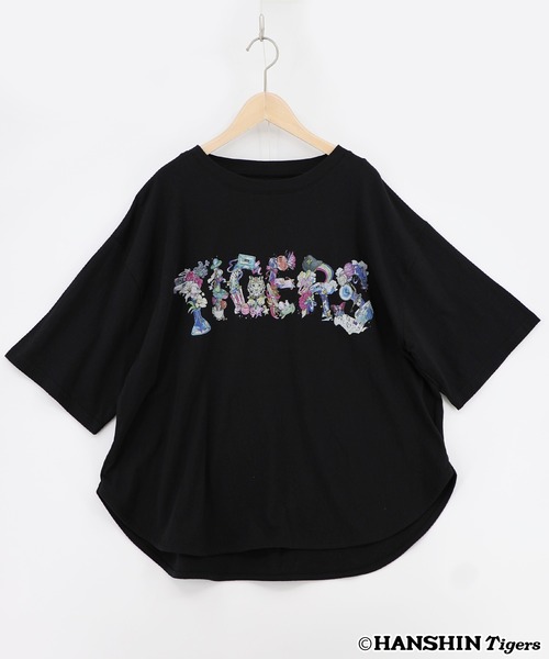 ScoLar(スカラー)の「462027:阪神タイガース×ScoLar ロゴ柄Tシャツ(Tシャツ/カットソー・レディース・オフホワイト/ブラック・L/M)」の10枚目の写真