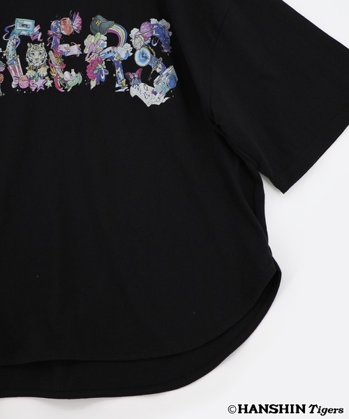 ScoLar(スカラー)の「462027:阪神タイガース×ScoLar ロゴ柄Tシャツ(Tシャツ/カットソー・レディース・オフホワイト/ブラック・L/M)」の4枚目の写真