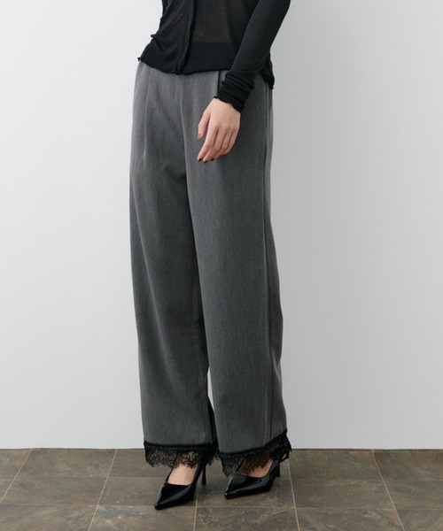 DRWCYS(ドロシーズ)の「裾レースワイドスラックス(スラックス・レディース・ブラック/グレー・SMALL/MEDIUM)」の3枚目の写真