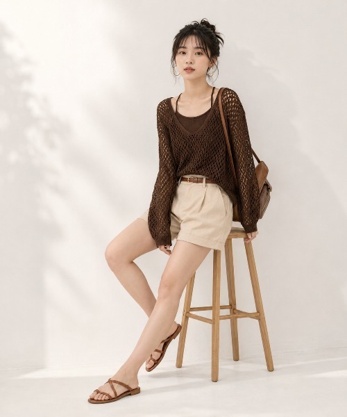 KONVINI(コンビニ)の「【KONVINI select】メッシュ編み シアーニットトップス 透かし編み レイヤードニット(ニット/セーター・レディース・ブラック/ブラウン/イエロー/ベージュ・FREE)」の3枚目の写真