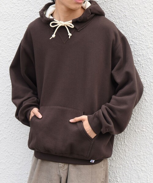 Russell Athletic(ラッセルアスレティック)の「【SHIPS any別注】RUSSELL ATHLETIC: ワンポイント ロゴ 裏起毛 プルオーバー パーカー◇(パーカー・メンズ・ブラウン/ネイビー/チャコールグレー・MEDIUM/LARGE/X-LARGE)」の3枚目の写真