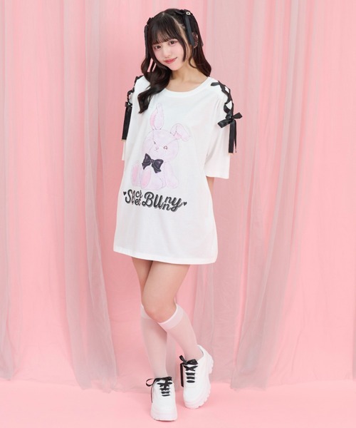 Secret Honey(シークレットハニー)の「レースアッププリントTシャツ(Tシャツ/カットソー・レディース・オフホワイト/ワインレッド/ブラック・FREE)」の4枚目の写真