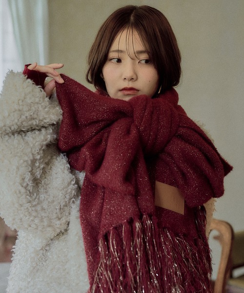 mideal(マイディール)の「original glitter shaggy muffler / オリジナルグリッターシャギーマフラー(マフラー・レディース・ボルドー/ブラウン/アイボリー・FREE)」の16枚目の写真