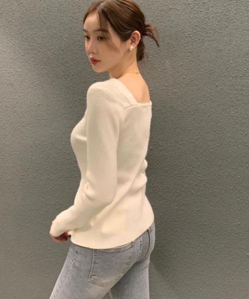 semplice(センプリチェ)の「カットソー【韓国ファッション】(Tシャツ/カットソー・レディース・ホワイト/ブラック/キャメル/ピンク・F)」の16枚目の写真