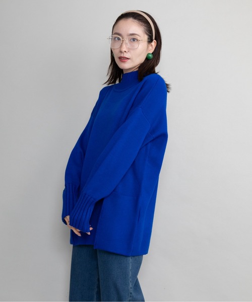lodie(ロディ)の「ハイネック サイドポケット ロングニット(ニット/セーター・レディース・ブラック/レッド/グレー/ベージュ/グリーン/ブルー・FREE)」の5枚目の写真