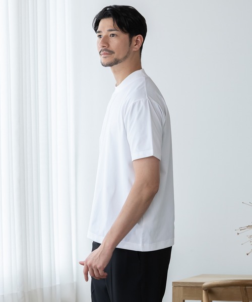 phiten（ファイテン）の「【phiten × BTZ TOKYO】軽量・通気 モックネック半袖Tシャツ（Tシャツ/カットソー・メンズ・チャコールグレー/ブラック/ホワイト・3L/S/M/LL/L）」の5枚目の写真