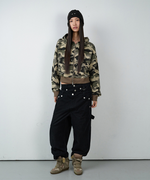 THEVINYLHOUSE(ザバイニルハウス)の「STUDDED FULL ZIP-UP HOODIE (W) CAMO(パーカー・レディース・その他・FREE)」の5枚目の写真
