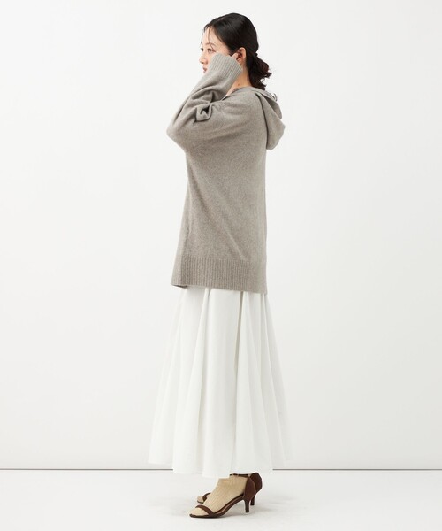 NOLLEY’S(ノーリーズ)の「《UVカット、速乾性、接触冷感》ウォッシャブルヴィンテージタフタマチ入りマキシスカート(スカート・レディース・ホワイト/ブラック・1/2)」の7枚目の写真