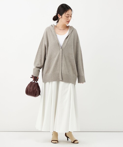 NOLLEY’S(ノーリーズ)の「《UVカット、速乾性、接触冷感》ウォッシャブルヴィンテージタフタマチ入りマキシスカート(スカート・レディース・ホワイト/ブラック・1/2)」の9枚目の写真