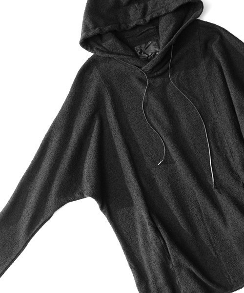 OURET（オーレット）の「C/N BOUCLE CREPE STITCH DOLMAN SLEEVE HOOD PULLOVER（パーカー・メンズ・ホワイト系その他/グレー/ブラック・1/2/3）」の12枚目の写真