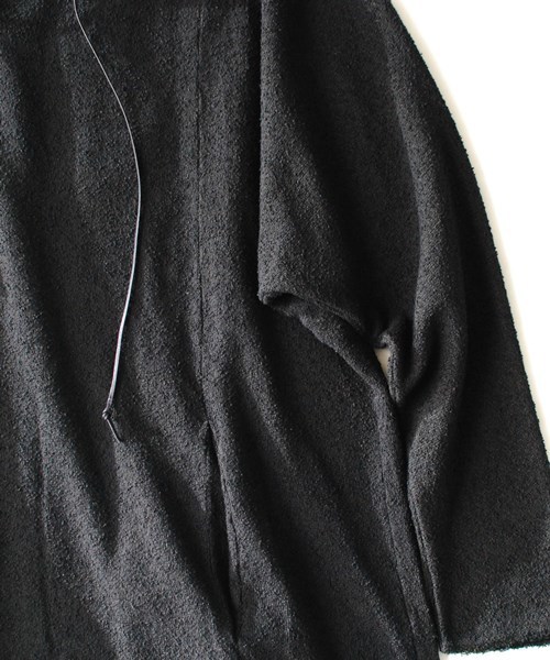 OURET（オーレット）の「C/N BOUCLE CREPE STITCH DOLMAN SLEEVE HOOD PULLOVER（パーカー・メンズ・ホワイト系その他/グレー/ブラック・1/2/3）」の11枚目の写真