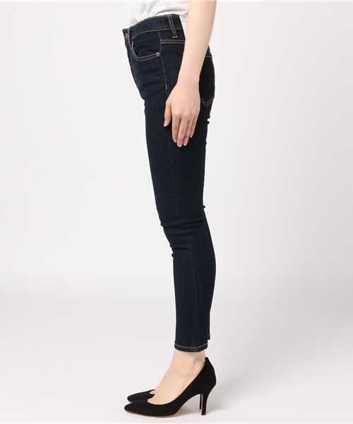 Honeys（ハニーズ）の「スリムデニムスキニーパンツ６４丈（デニムパンツ・レディース・ライトブルー/ワンウォッシュ・S/L/SS/LL/M）」の4枚目の写真