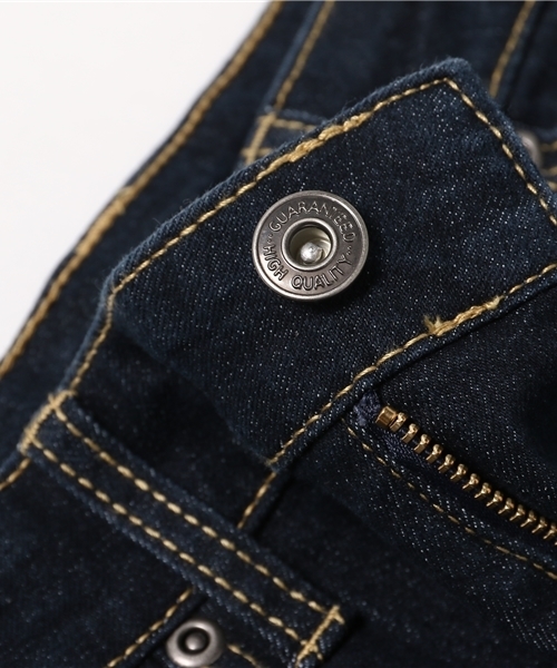 Honeys（ハニーズ）の「スリムデニムスキニーパンツ６４丈（デニムパンツ・レディース・ライトブルー/ワンウォッシュ・S/L/SS/LL/M）」の11枚目の写真