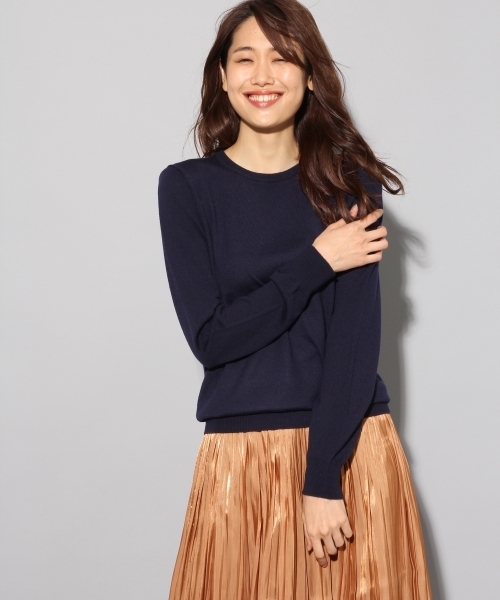 BLISS POINT（ブリスポイント）の「【S～XL展開】ウォッシャブルクルーネックプルオーバー/760463（ニット/セーター・レディース・カーキ/ベージュ/イエロー/ホワイト/ネイビー/ブラウン/ブルー/ピンク/ブラック/レッド/グリーン/その他8/グレー/チャコールグレー/ベージュ系その他/パープル系その他2/サックスブルー/ラベンダー・MEDIUM/SMALL/LARGE/X-LARGE）」の11枚目の写真