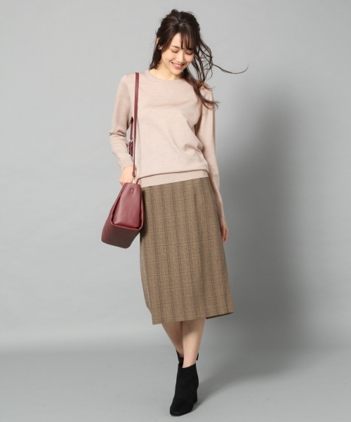 BLISS POINT（ブリスポイント）の「【S～XL展開】ウォッシャブルクルーネックプルオーバー/760463（ニット/セーター・レディース・カーキ/ベージュ/イエロー/ホワイト/ネイビー/ブラウン/ブルー/ピンク/ブラック/レッド/グリーン/その他8/グレー/チャコールグレー/ベージュ系その他/パープル系その他2/サックスブルー/ラベンダー・MEDIUM/SMALL/LARGE/X-LARGE）」の22枚目の写真