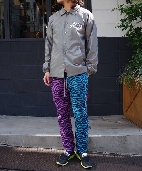 ALDIES(アールディーズ)の「Cutout Coach Jacket / カットアウトコーチジャケット(ナイロンジャケット・メンズ・ブラック/グレー/カモフラージュ・LARGE/MEDIUM/SMALL/X-LARGE/X-SMALL)」の8枚目の写真