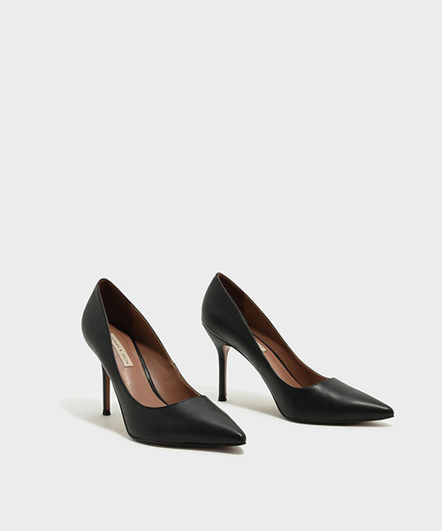 CHARLES & KEITH(チャールズ & キース)の「ベーシックポインテッドパンプス / BASIC POINTED PUMPS(パンプス・レディース・ブラック/ブラウン系その他/ライトベージュ・23cm/22.5cm/23.5cm/25.5cm/25cm/24.5cm)」の5枚目の写真