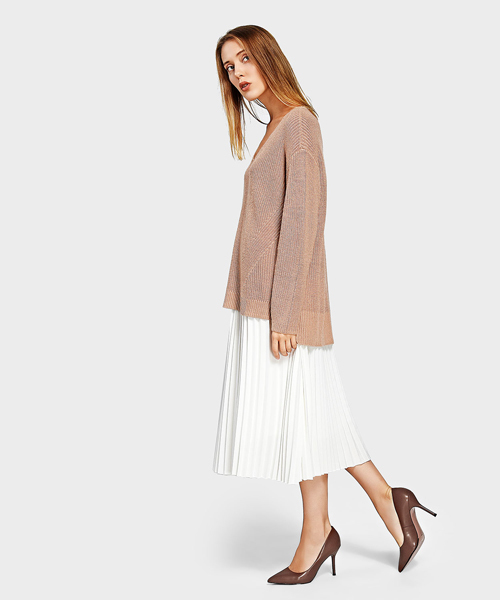 CHARLES & KEITH(チャールズ & キース)の「ベーシックポインテッドパンプス / BASIC POINTED PUMPS(パンプス・レディース・ブラック/ブラウン系その他/ライトベージュ・23cm/22.5cm/23.5cm/25.5cm/25cm/24.5cm)」の15枚目の写真