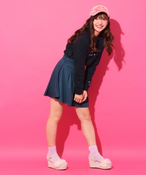 repipi armario（レピピ アルマリオ）の「ＡＩＲヤーン７Ｇケーブルニット（ニット/セーター・キッズ・ホワイト/イエロー/ネイビー/レッド/ライトパープル/ライトイエロー/ライトブルー・MEDIUM/SMALL/LARGE/X-SMALL）」の8枚目の写真